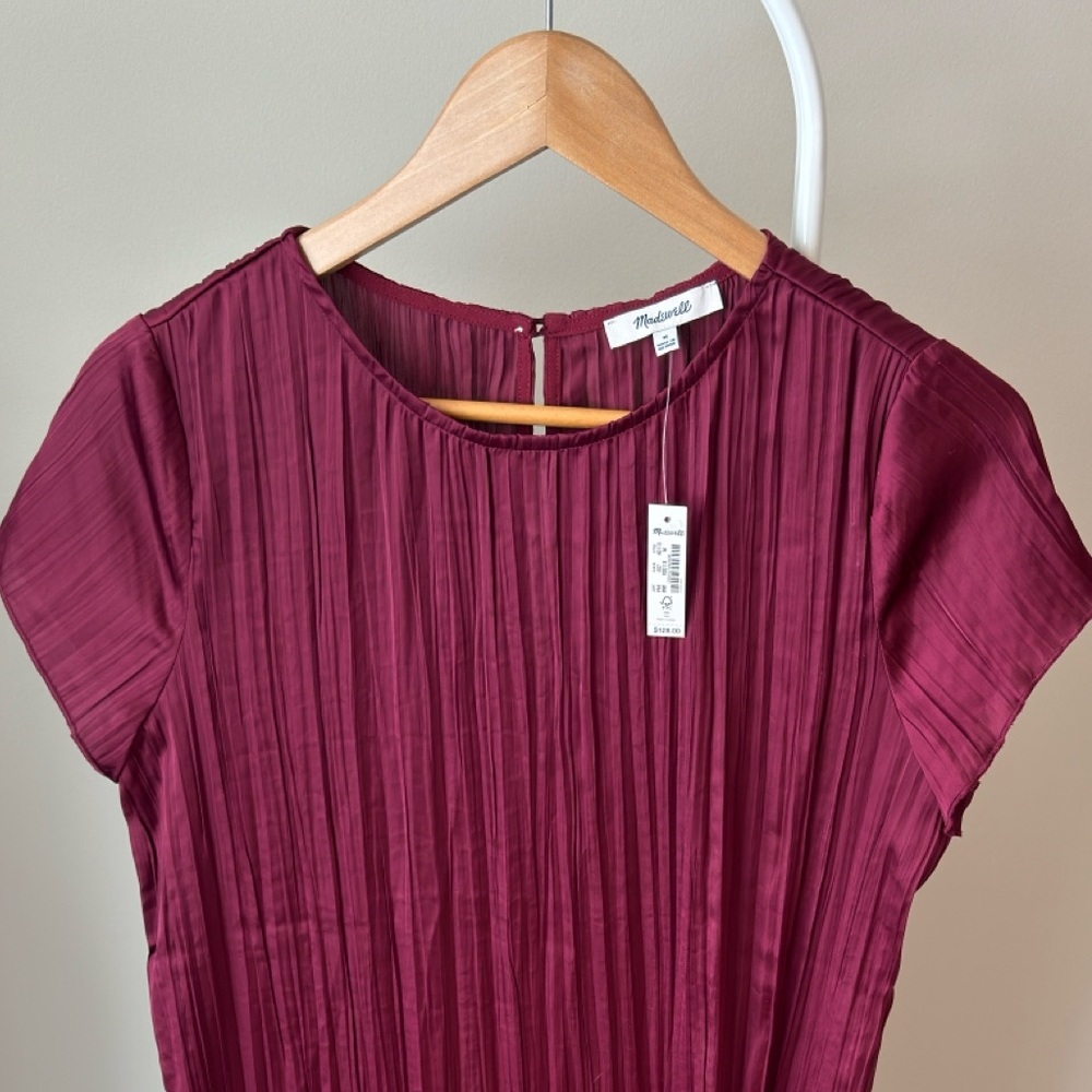 Madewell Short-Sleeve Slip Midi Dress in Plissé